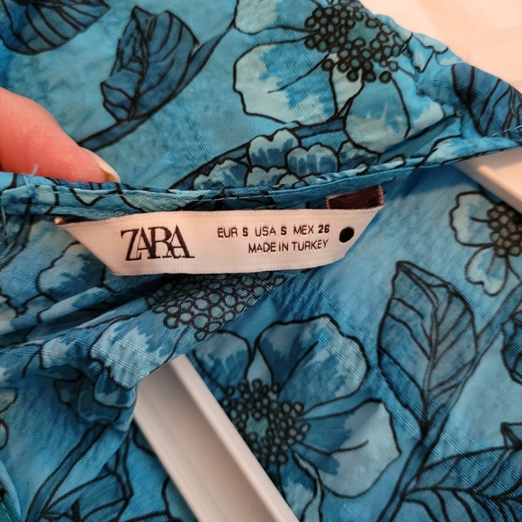 Floral dress - Picture 7 of 8